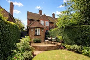 Photo 13- click for photo gallery